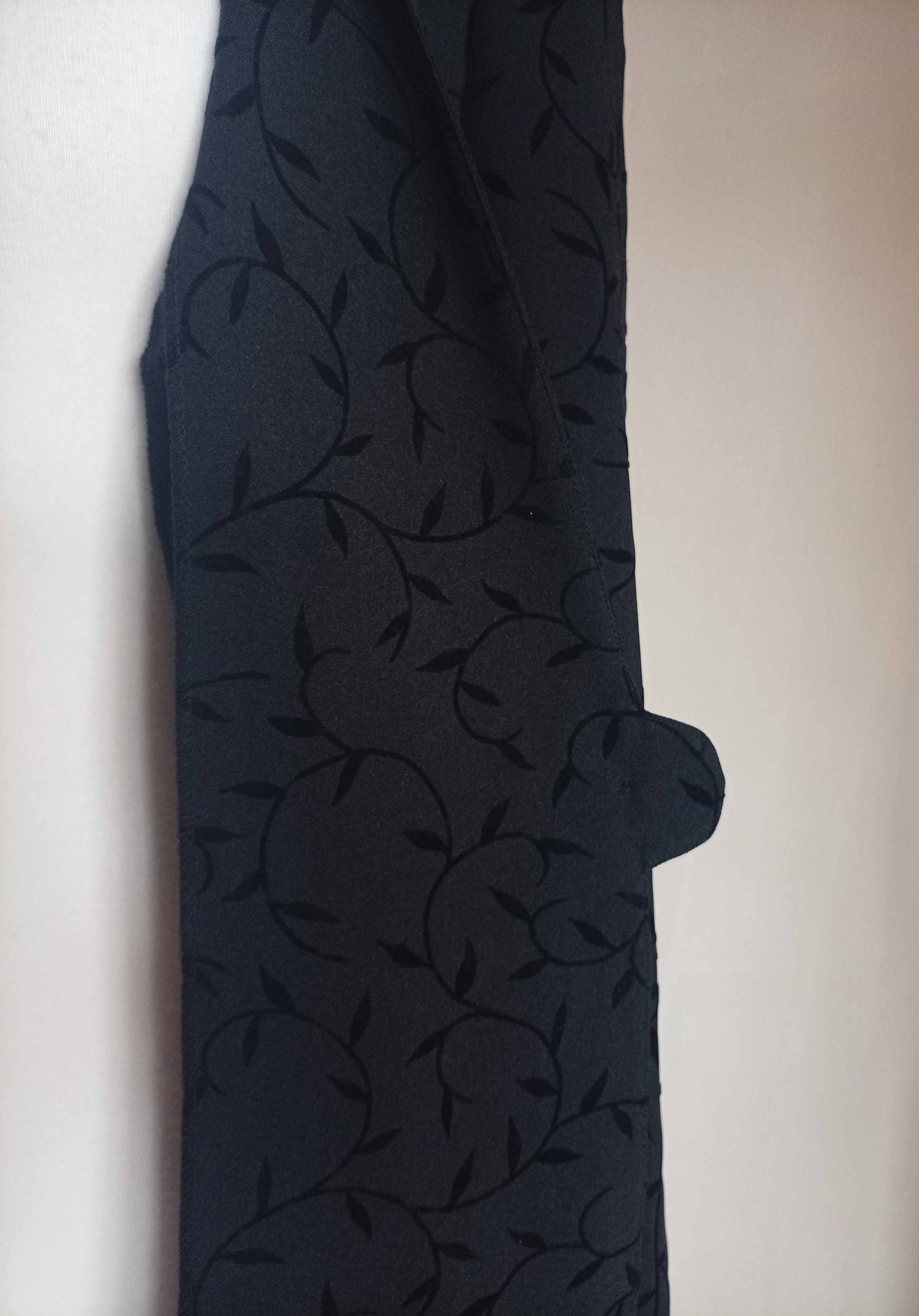 Černý elegantní kabátek Zara