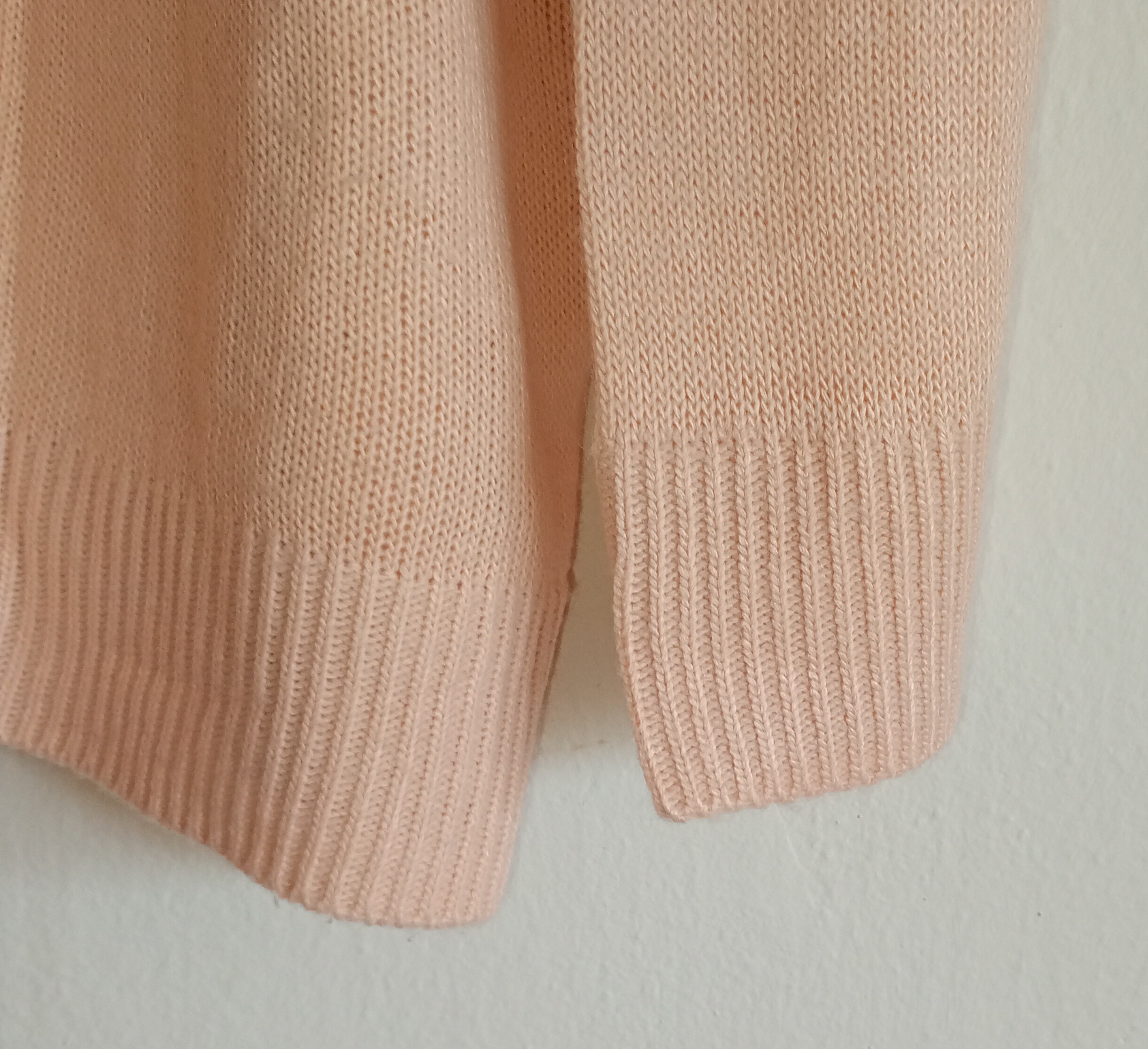 Meruňkový svetr Paola