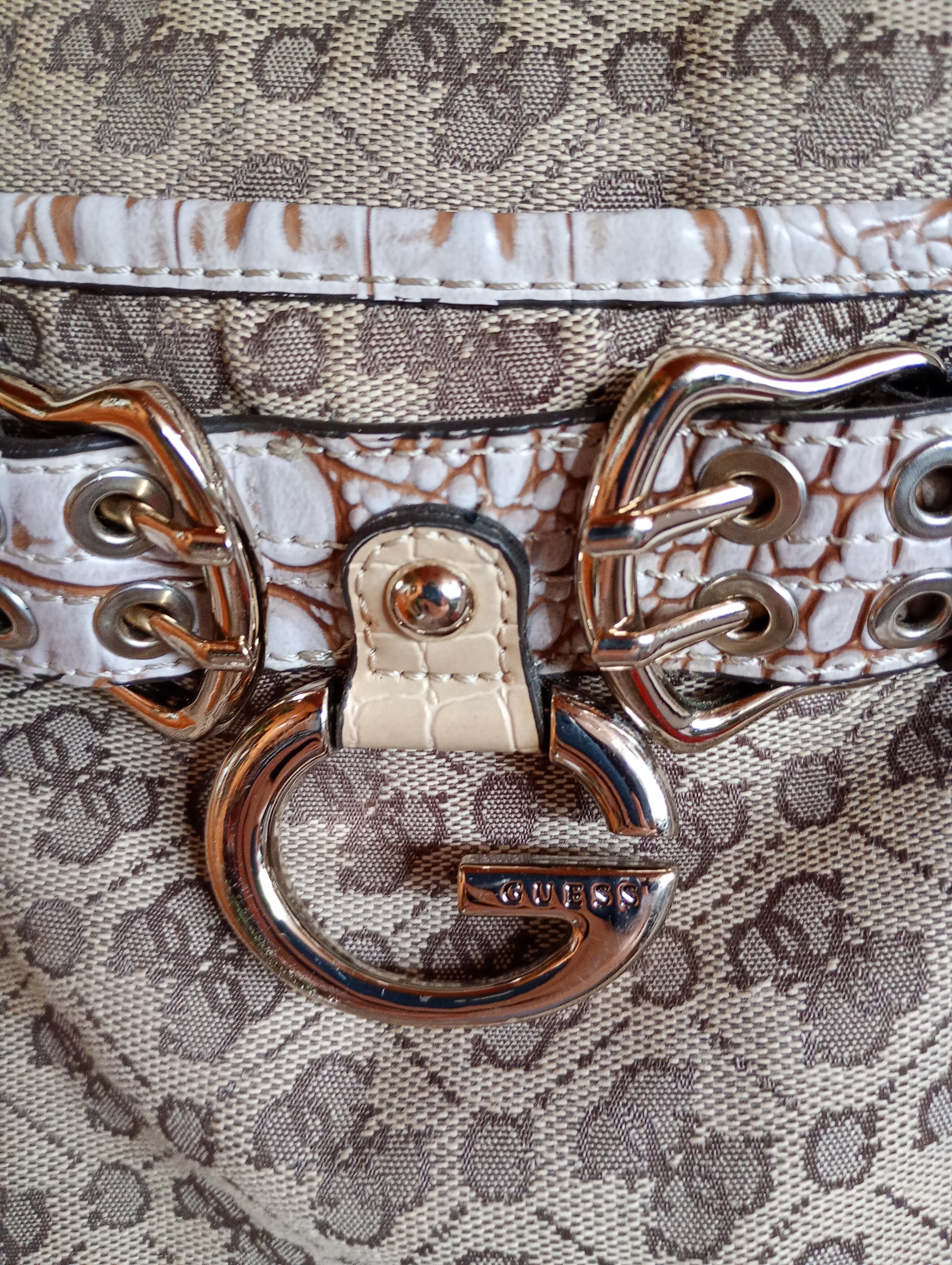 Crossbody taška Guess 