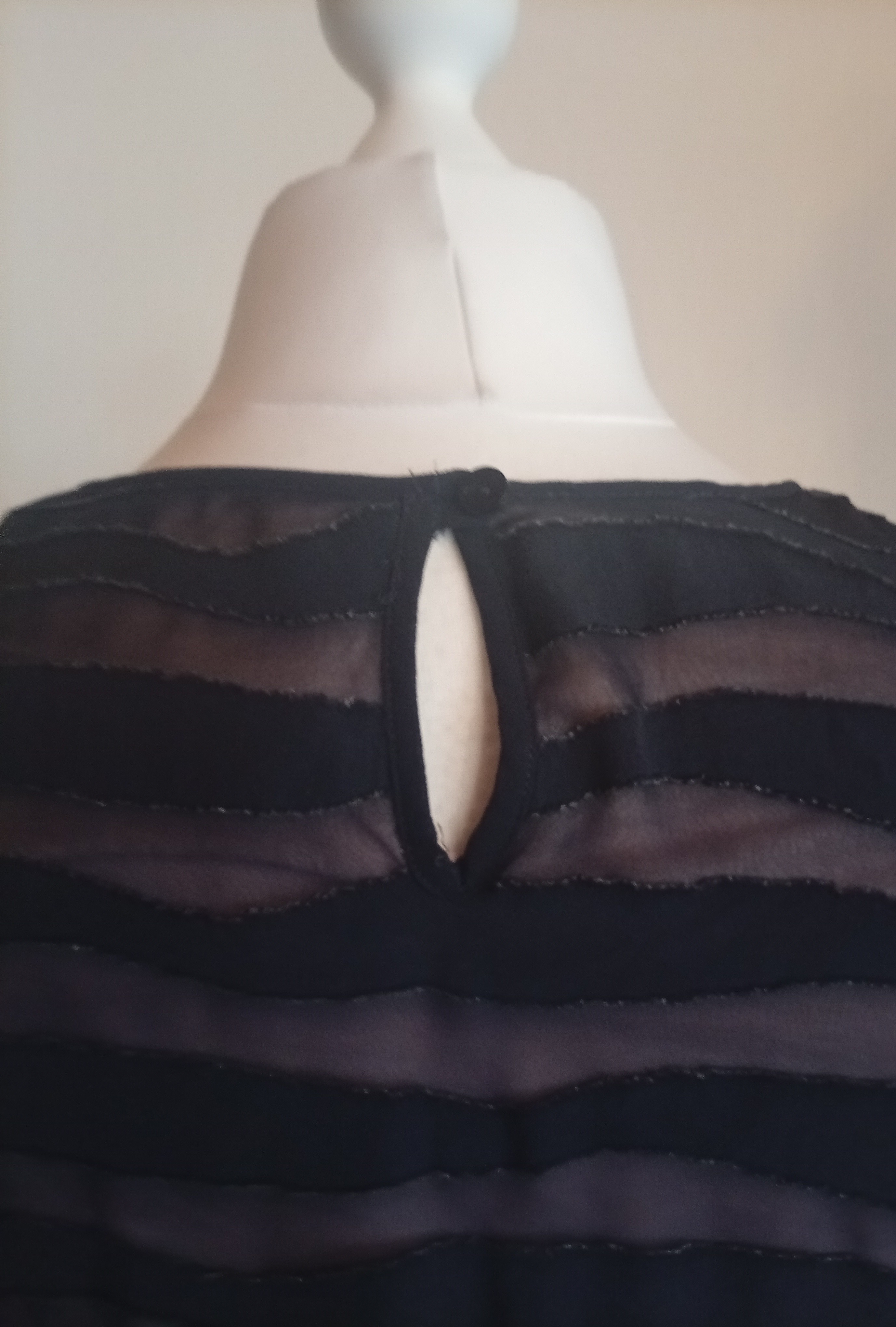 Elegantní černá halenka Gerry Weber