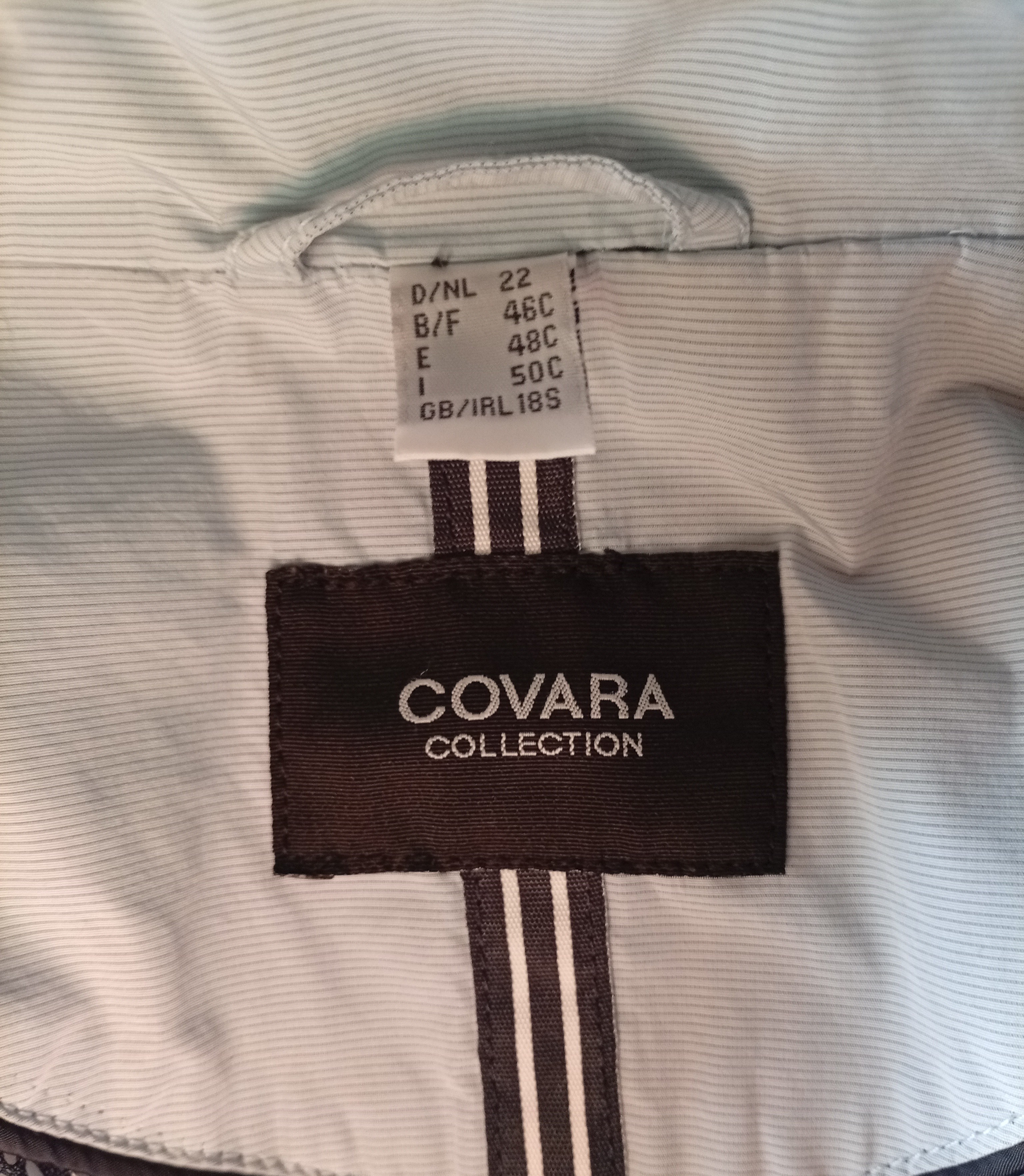 Světle modrá přechodná bunda Covara