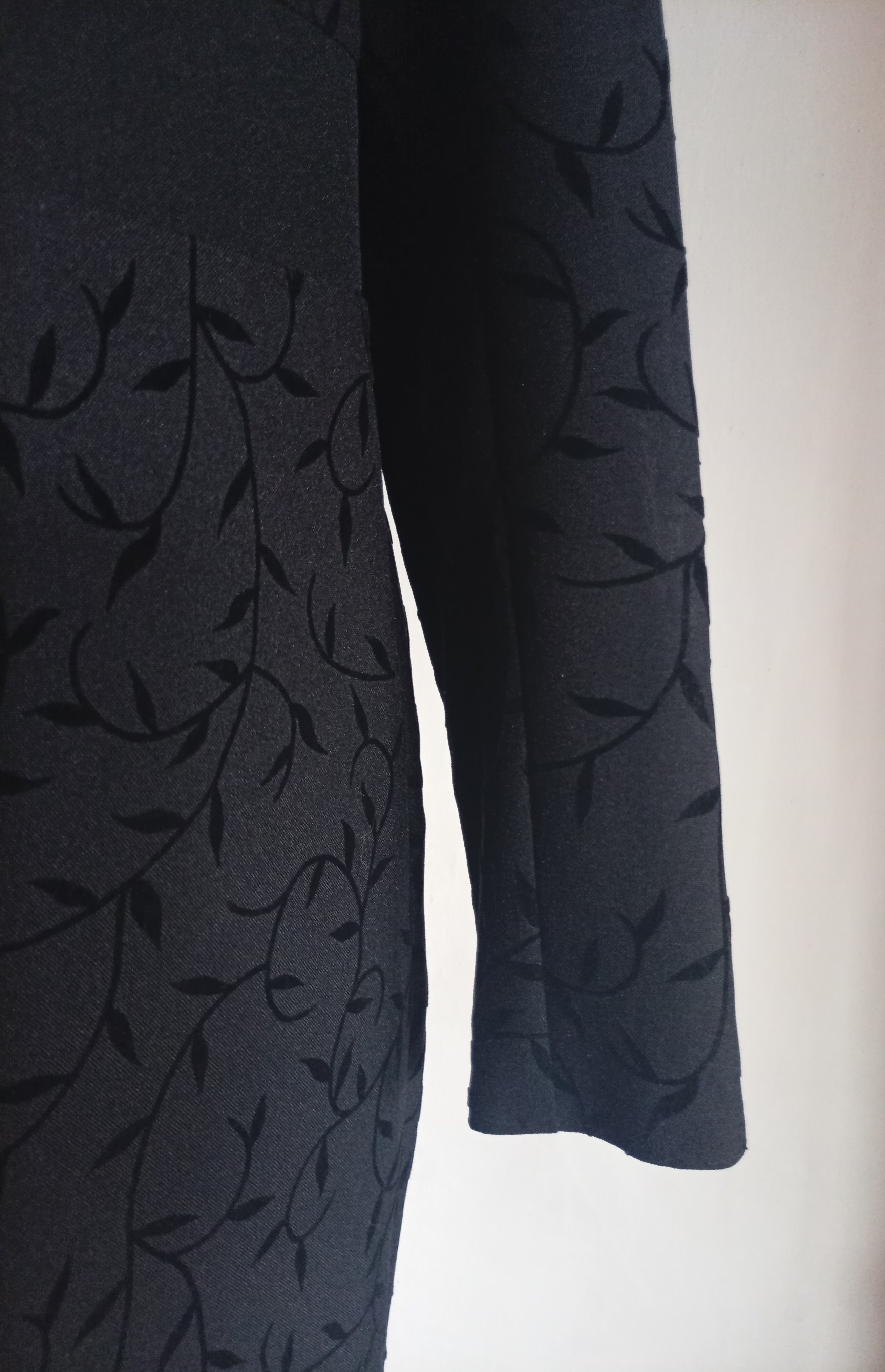 Černý elegantní kabátek Zara