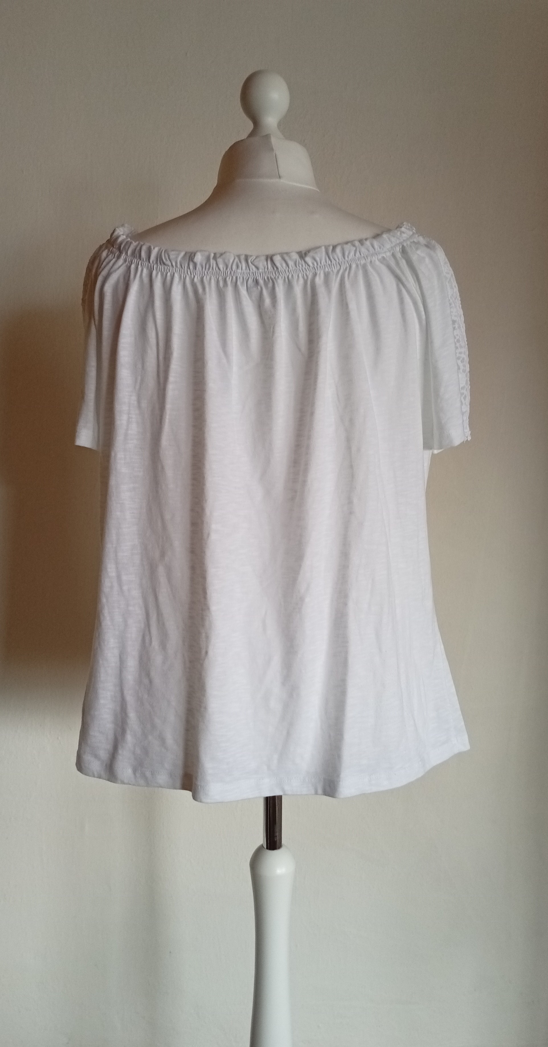 Bílá halenka Canda