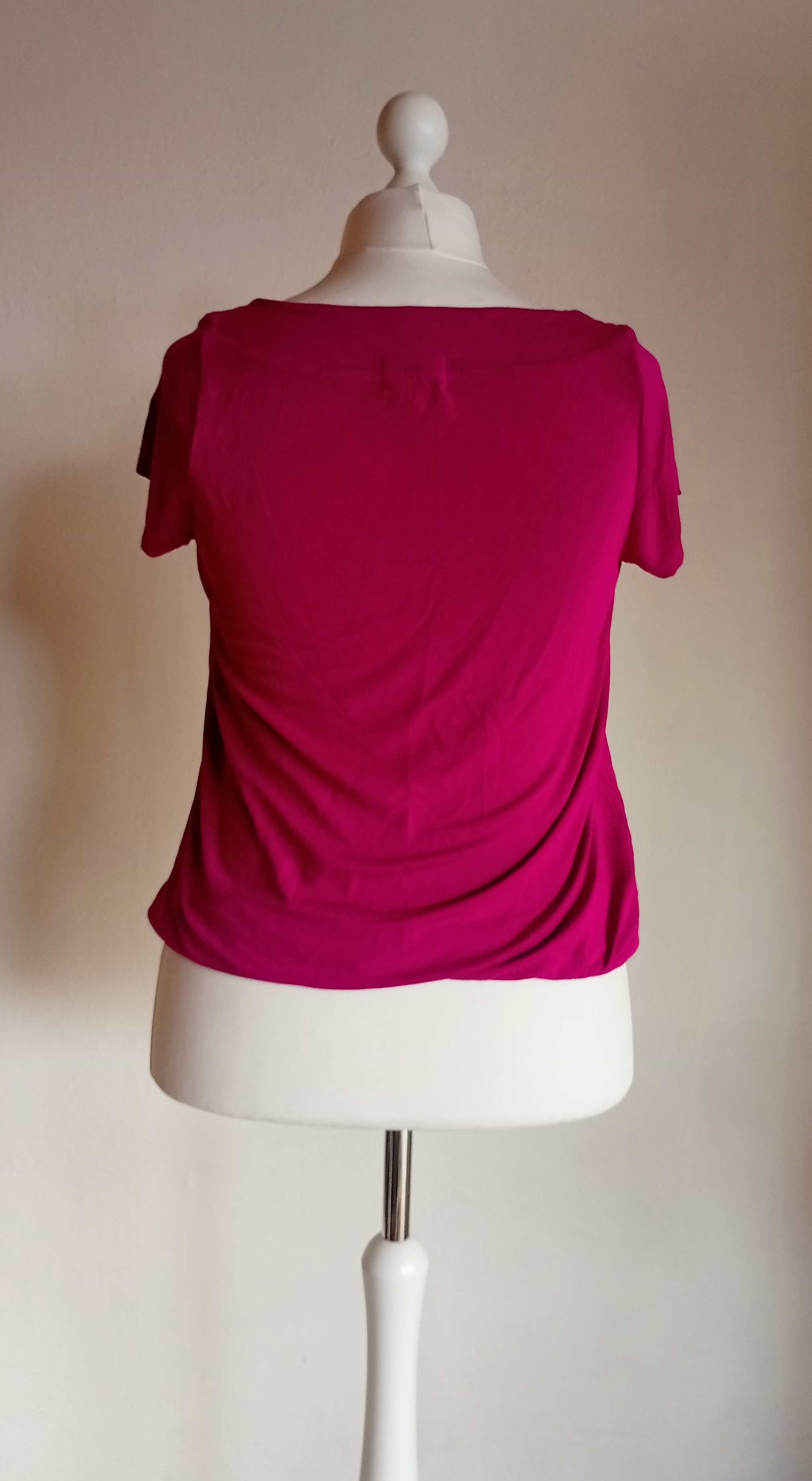 Tmavě růžové tričko Laura Ashley