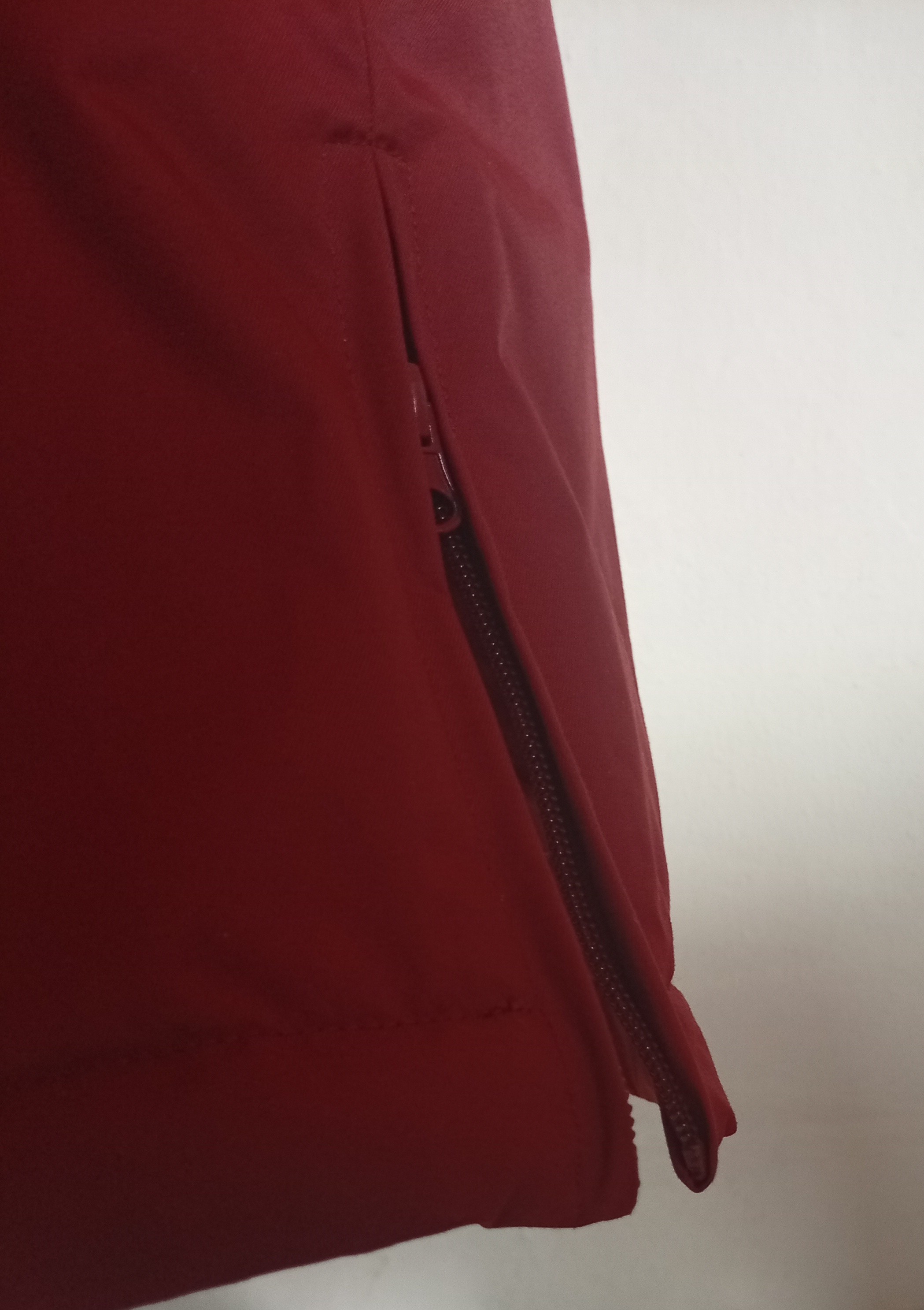 Vínová parka Bonprix