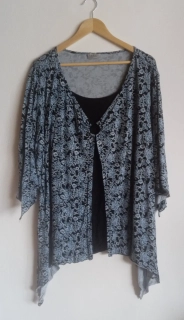 Dámská květovaná halenka C&A