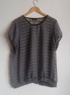 Proužkovaná halenka GINA BENOTI