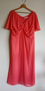 Elegantní dámské šaty Scheego style